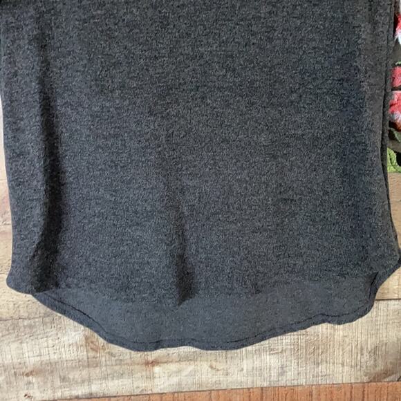 Wonderland by Orange Gray Top Sheer Mesh Embroidered Sleeves Size Small - Picture 6 of 11